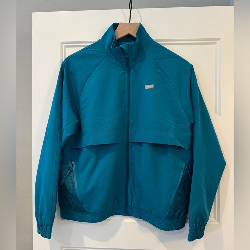 Figs Women's Pacific Blue Sydney Bomber Jacket